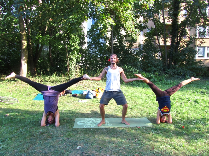 Yoga partnersuche